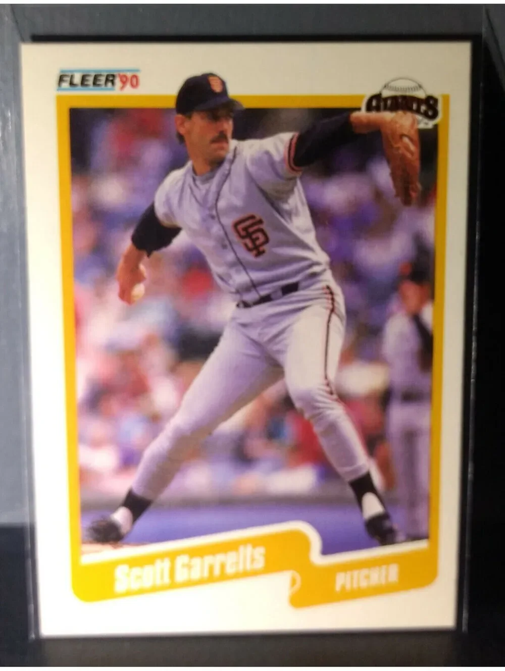 1990 Scott Garrelts Fleer Baseball Card #56